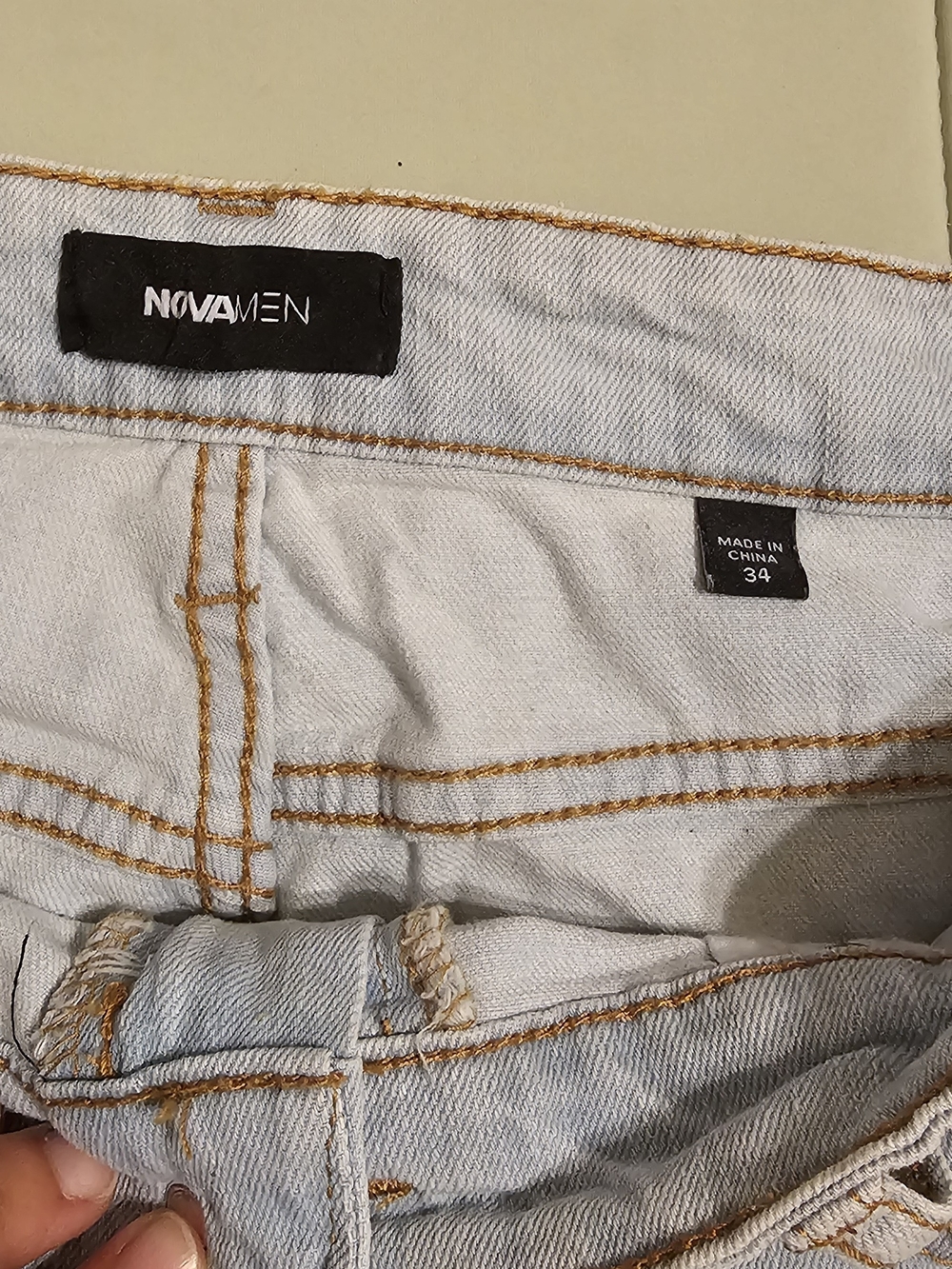 Fashion Nova Men’s Light Blue Slim Jeans with Contrast Stitching